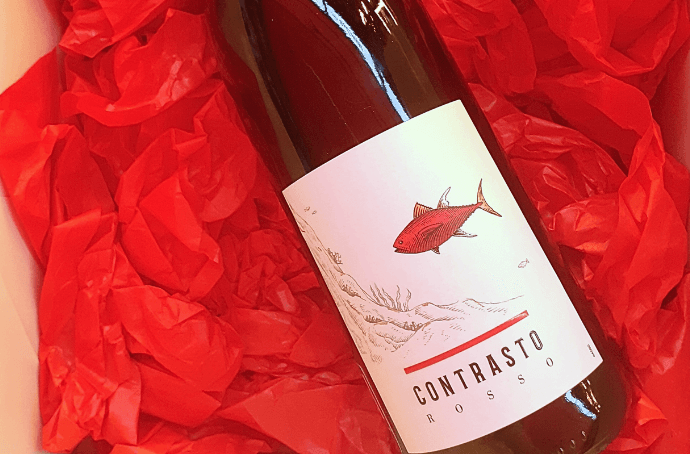 Contrasto Rosso Terre Siciliane IGT czerwień